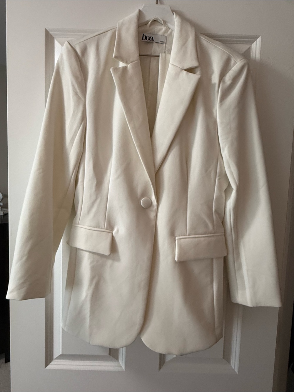 BOA Women's Cream Single-Button Blazer Jacket